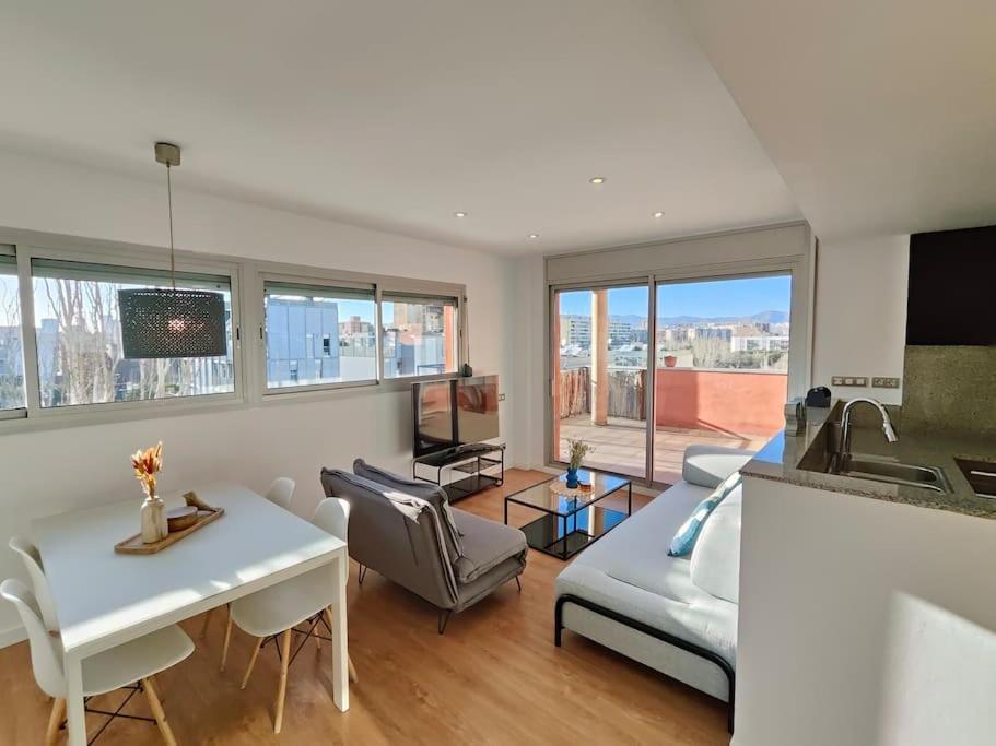 Large Terrace Luxury Apartment Sant Adria de Besos Exterior foto